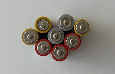 NICKEL-CADMIUM BATTERIES 