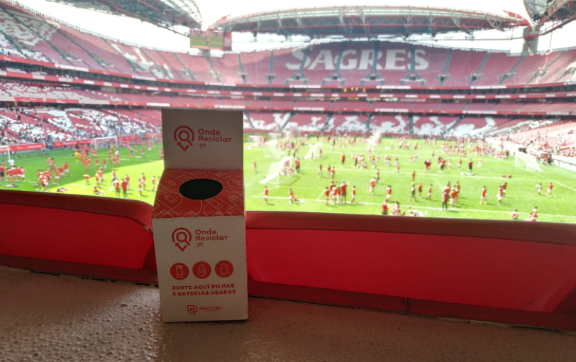 O Electrão associou-se ao S.L. Benfica em acções de sensibilização ambiental 